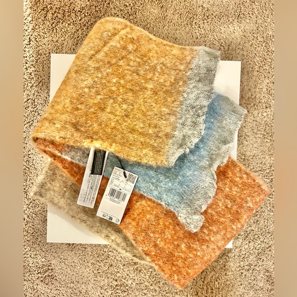 Mango Wool Blend Multi-Color Fringed Scarf - Picture 4 of 6